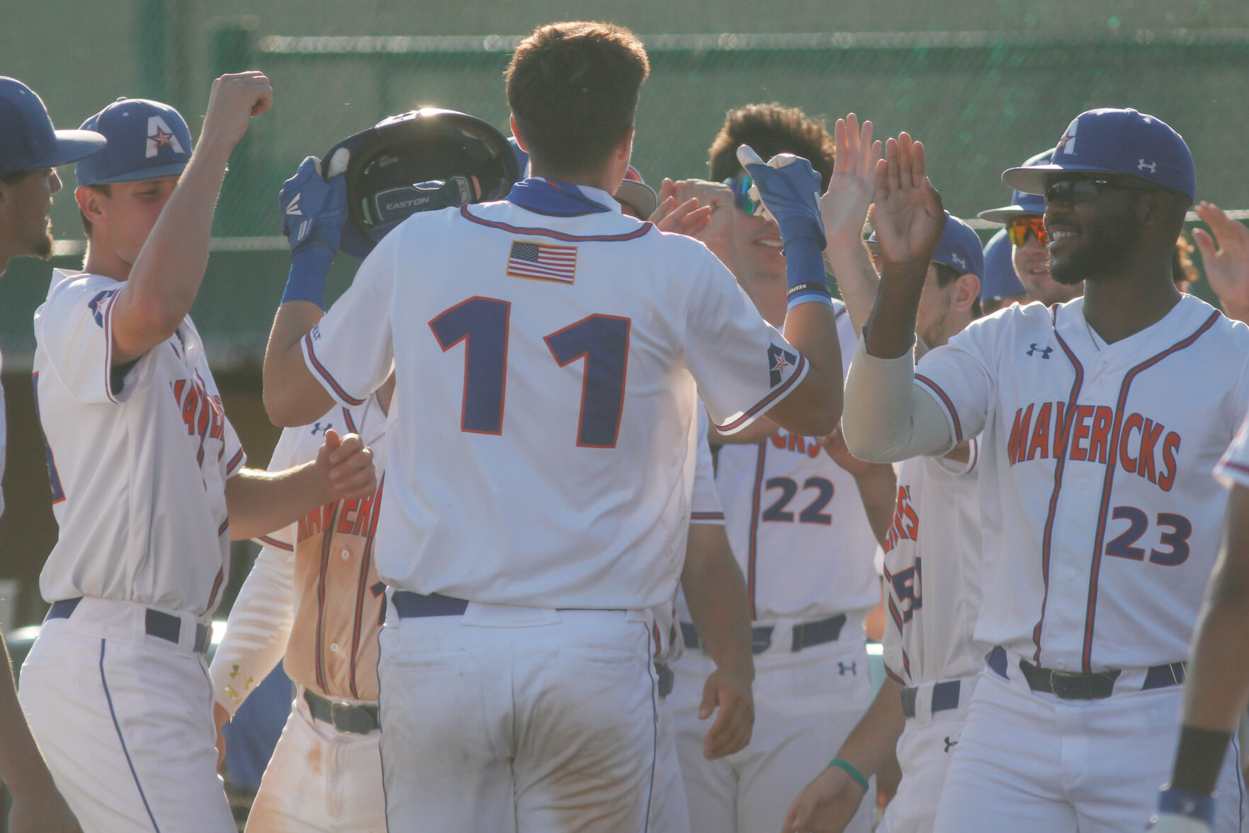 UTA baseball wins doubleheader against University of Arkansas at Little Rock